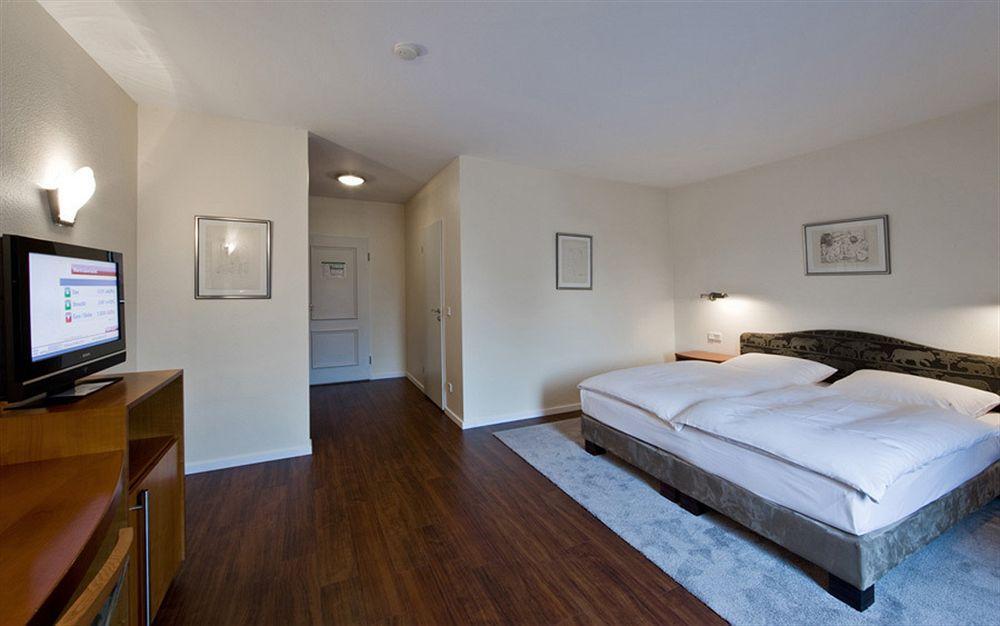 Gartenhotel Luisental Mülheim an der Ruhr Екстериор снимка