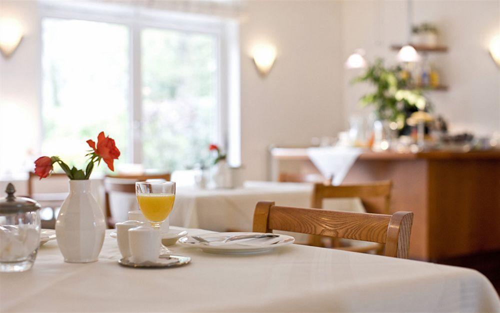 Gartenhotel Luisental Mülheim an der Ruhr Екстериор снимка