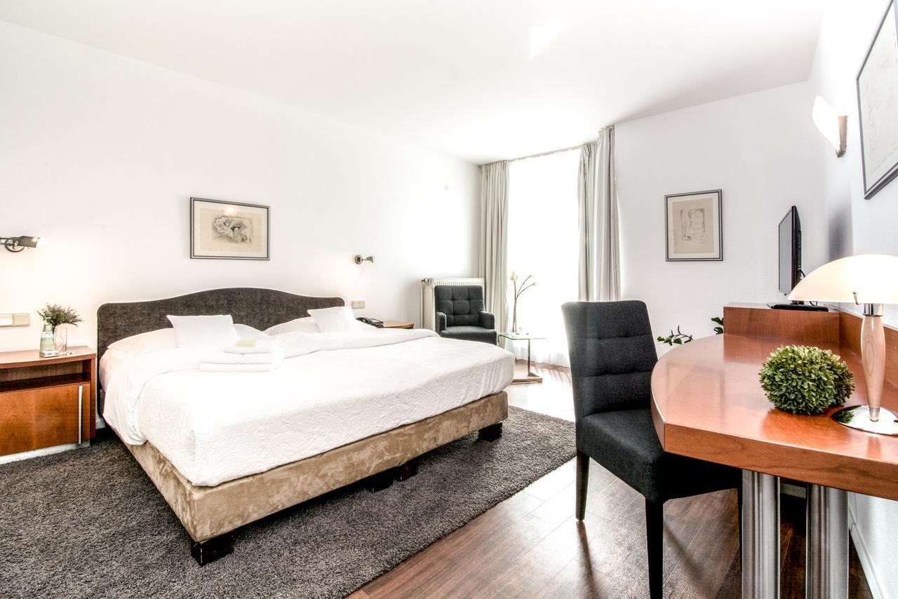 Gartenhotel Luisental Mülheim an der Ruhr Екстериор снимка