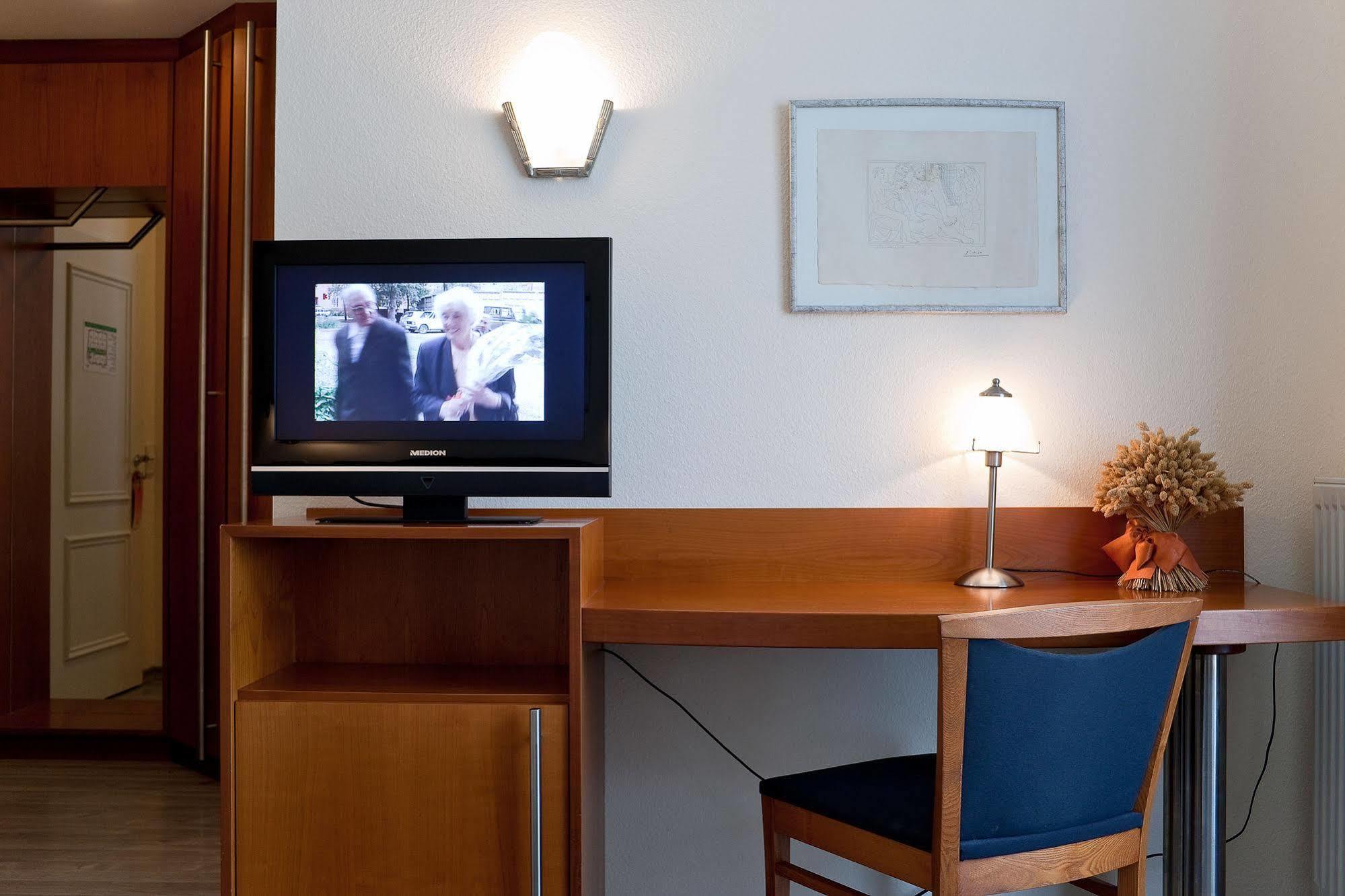 Gartenhotel Luisental Mülheim an der Ruhr Екстериор снимка