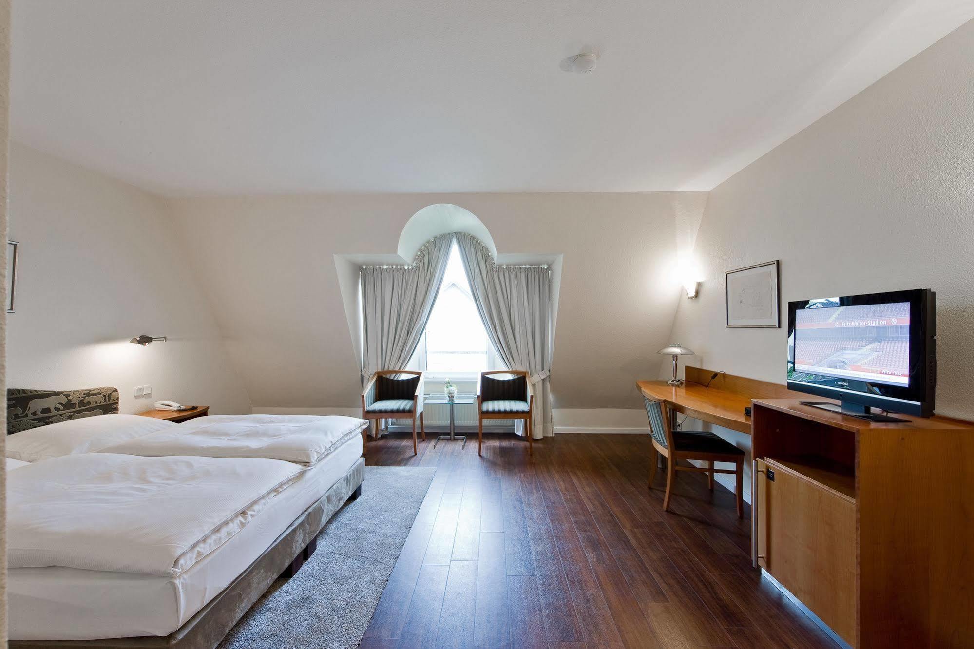 Gartenhotel Luisental Mülheim an der Ruhr Стая снимка