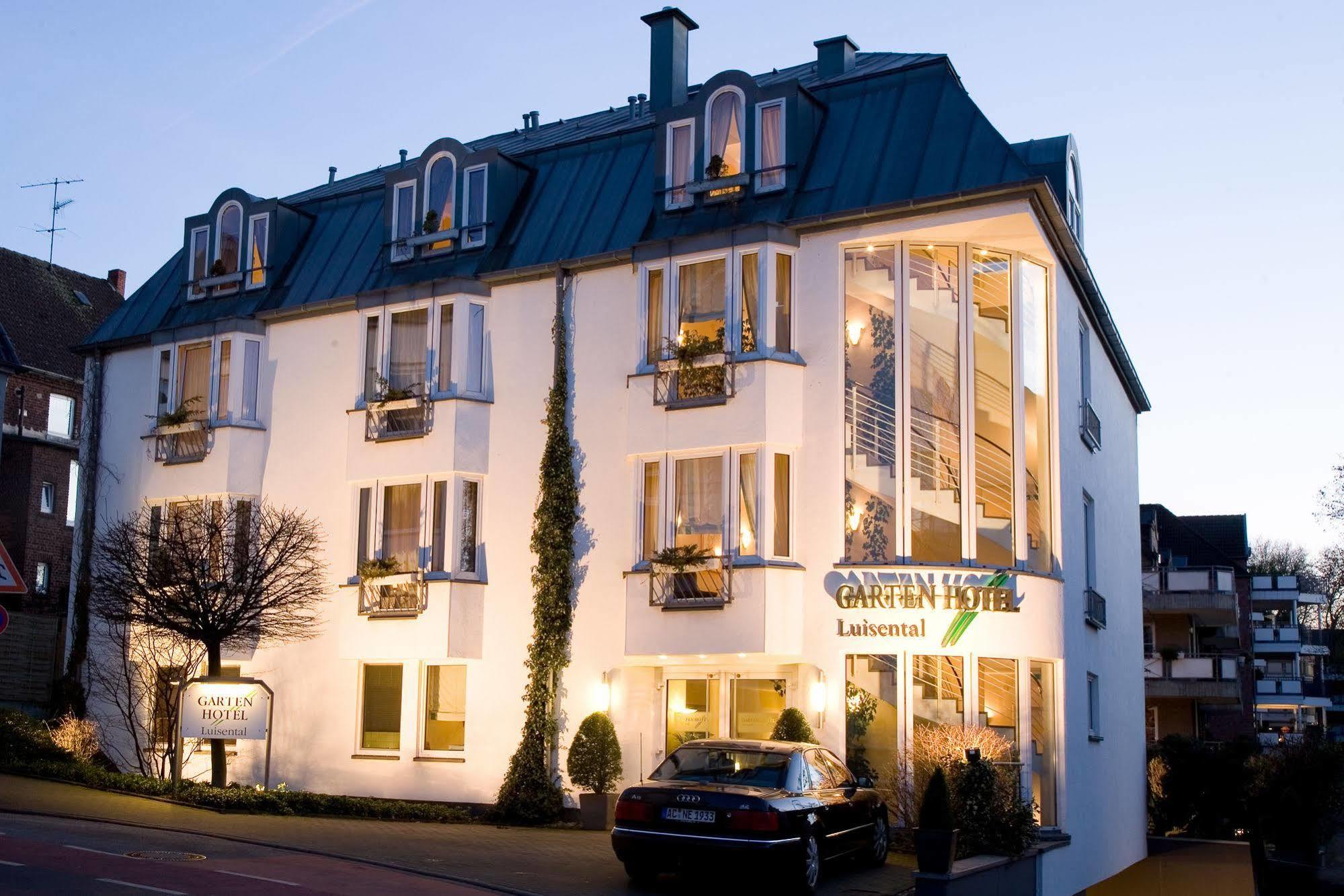 Gartenhotel Luisental Mülheim an der Ruhr Екстериор снимка